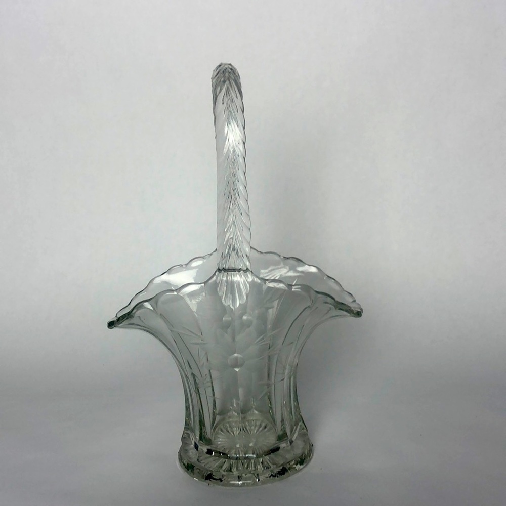 Vintage  Brides Basket vase
